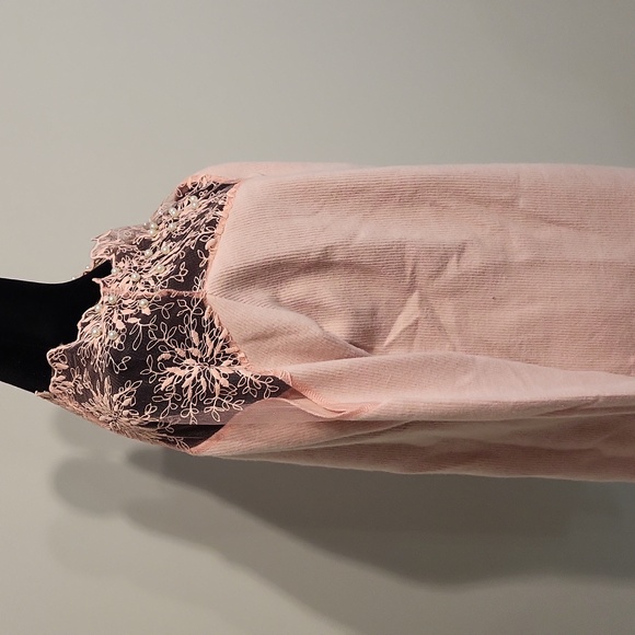 Nora Cora ladies lace & pearl sweater - Picture 4 of 10